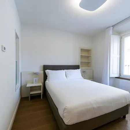Apartment Palace Arona