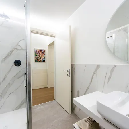 Palace Appartement Arona