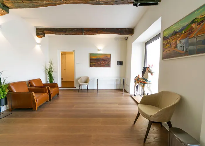 Palace Apartamento *