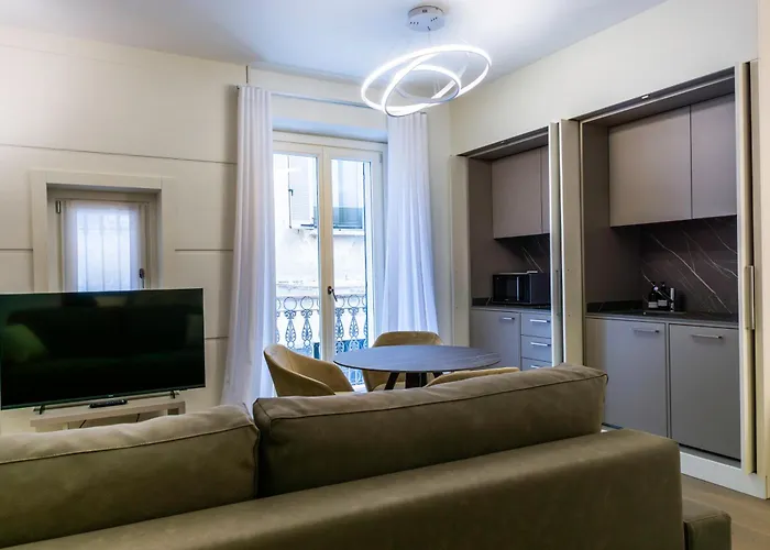 Palace Apartamento Arona